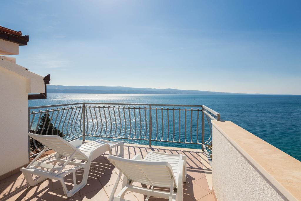 Beach Penthouse Diamond Omiš Exterior foto